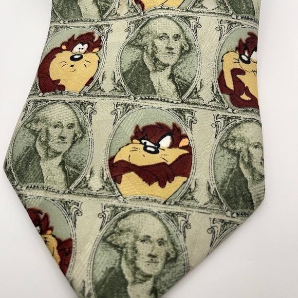 Warner Bros. Taz Dollar Bill Tie - Green and Brown - Picture 2 of 5